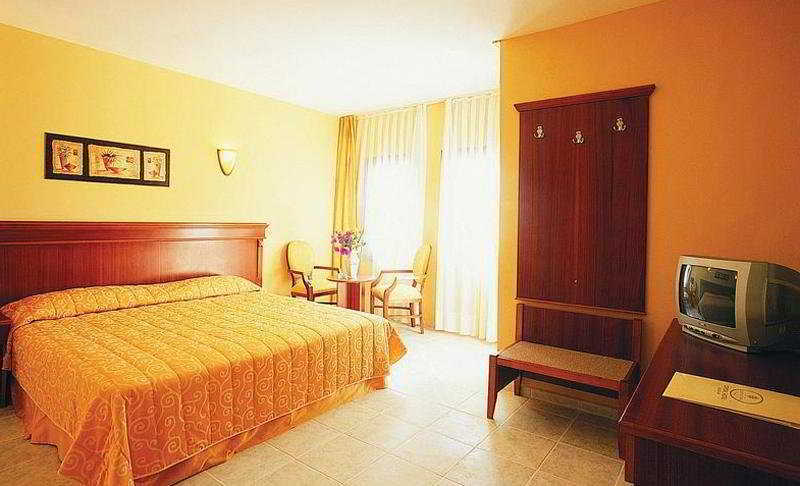 Crystal Bodrum Herşey Dahil