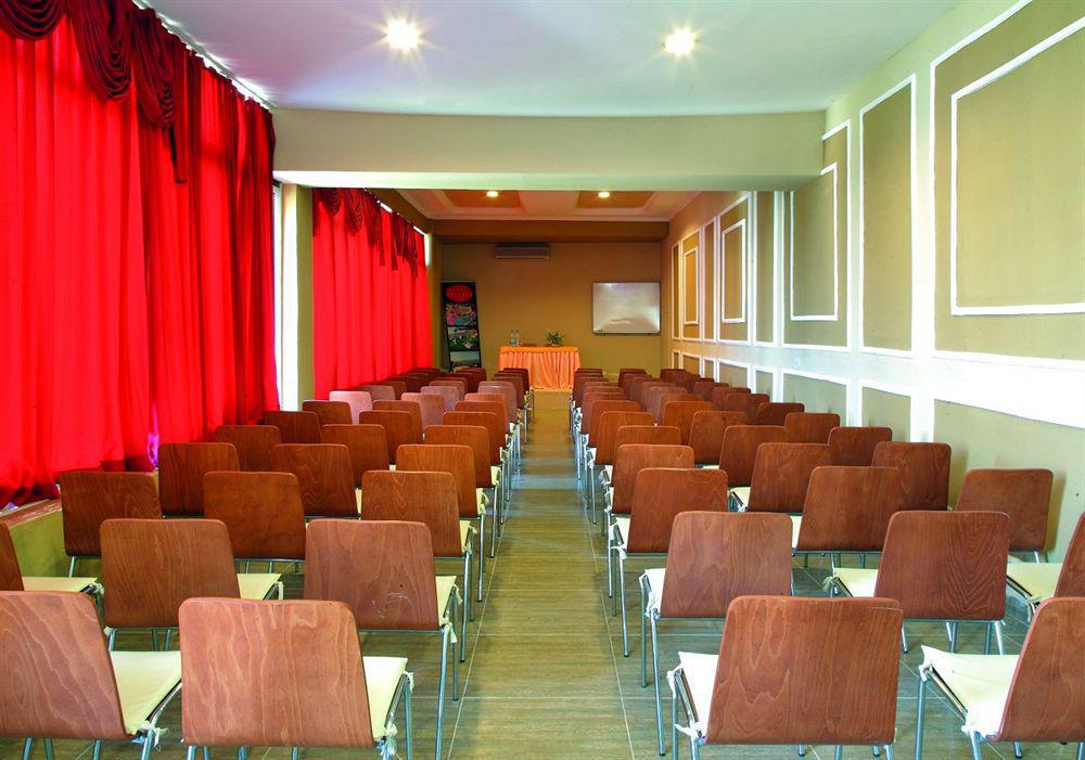Crystal Bodrum Herşey Dahil Otel Gümüşlük